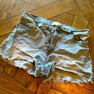 Medium rise beach babe shorts